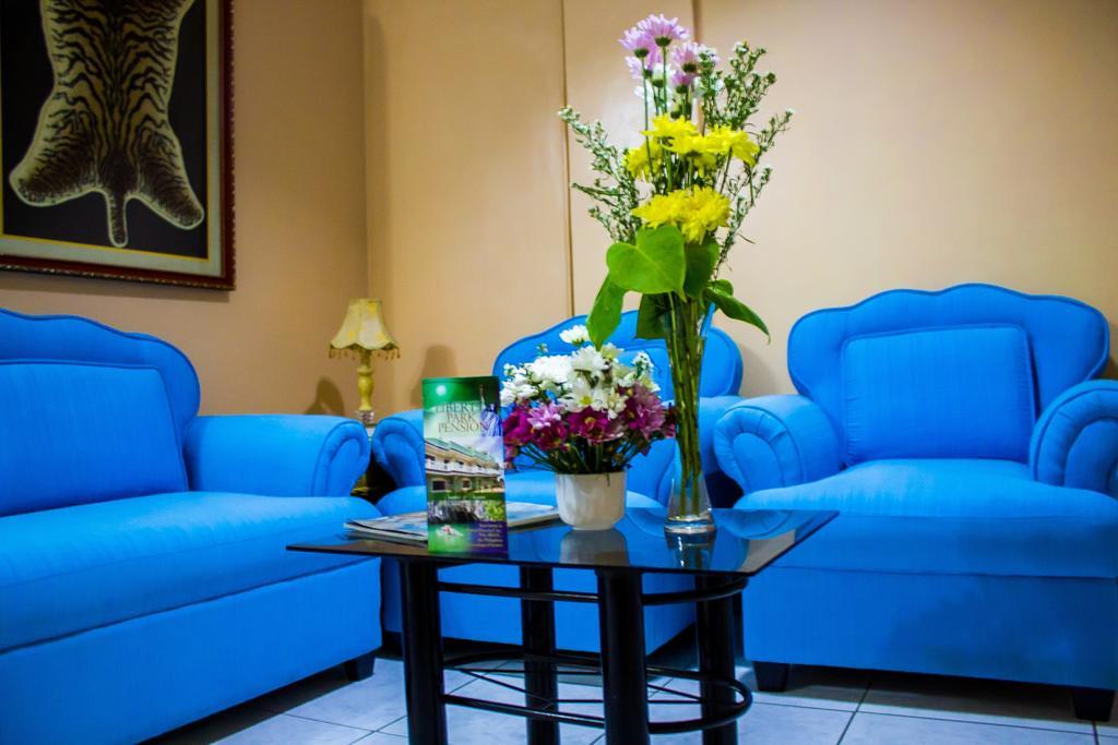 Liberty Park Pension Puerto Princesa Extérieur photo