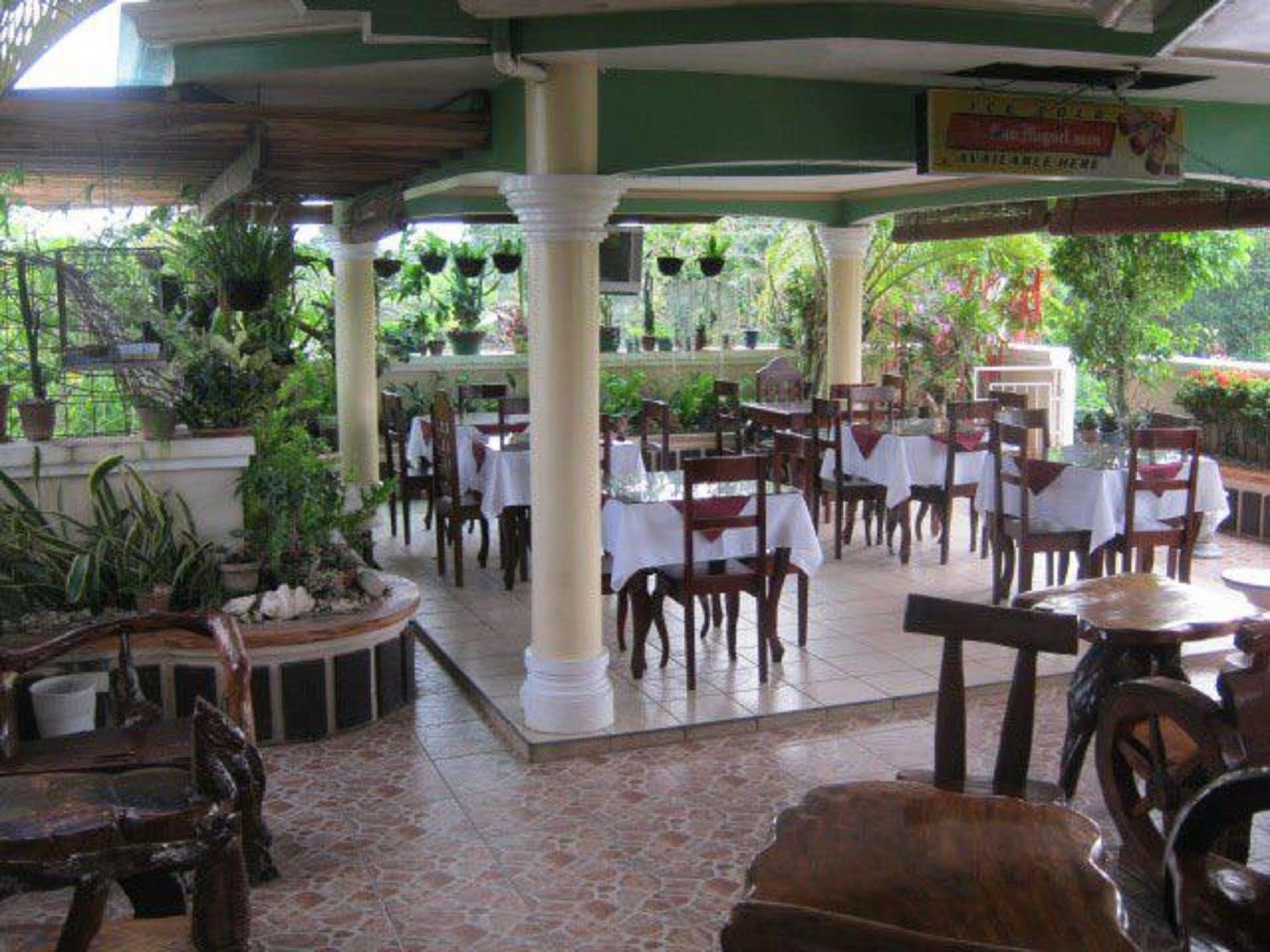 Liberty Park Pension Puerto Princesa Extérieur photo
