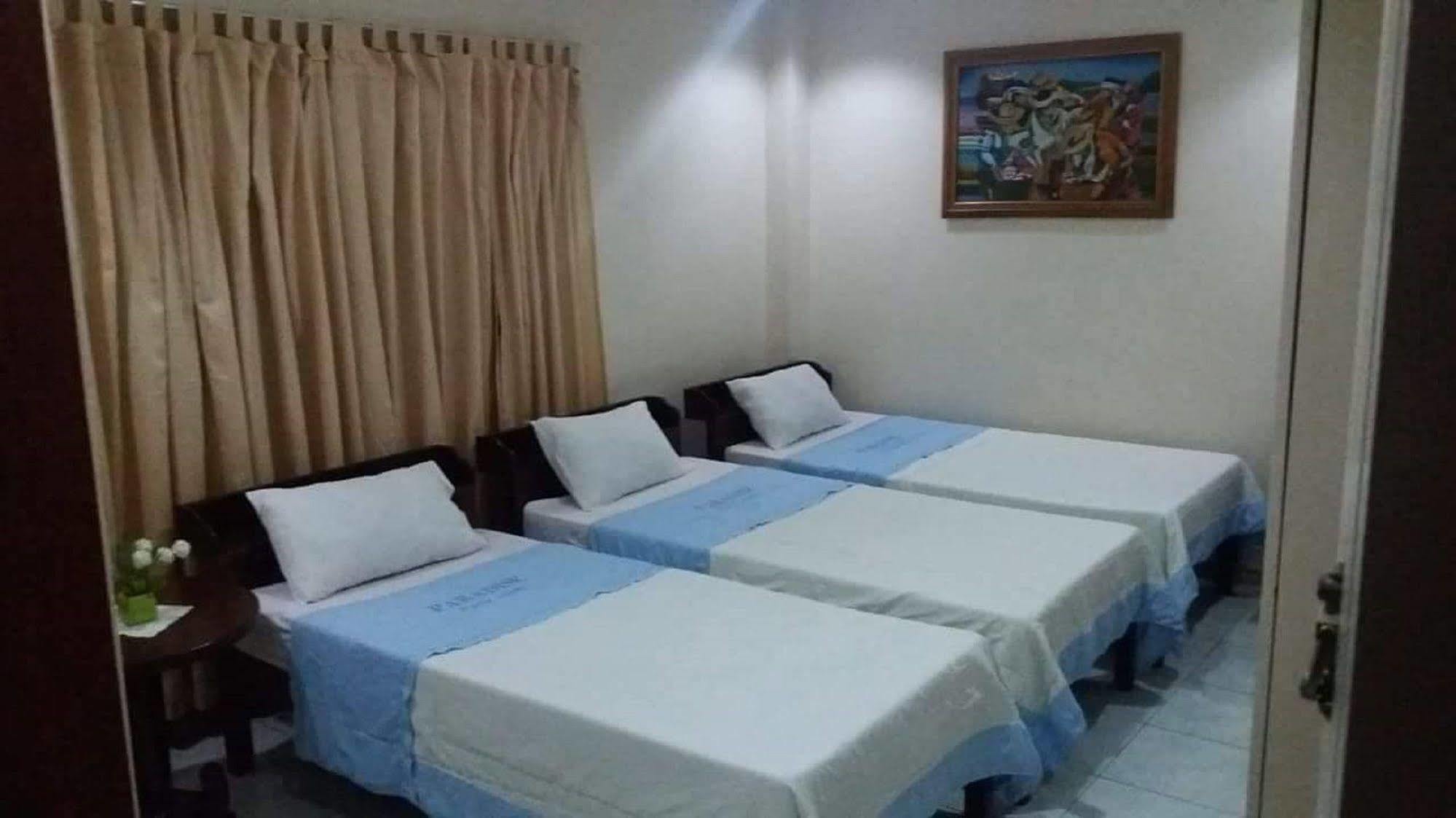 Liberty Park Pension Puerto Princesa Extérieur photo